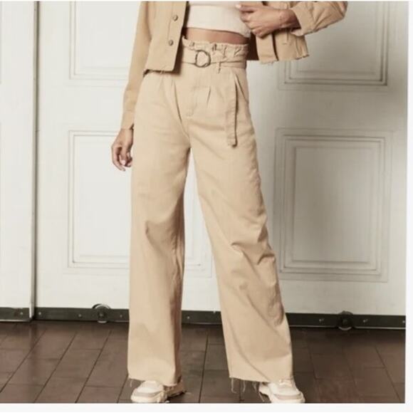 NWT Anthropologie Boyish Clancy Paperbag Belted Wide-Leg Khaki Tan Pants 29 Sz 8 - Picture 1 of 8